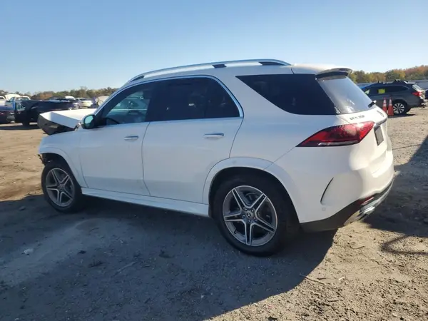 4JGFB4KB1NA714582 2022 MERCEDES-BENZ GLE - Image 2