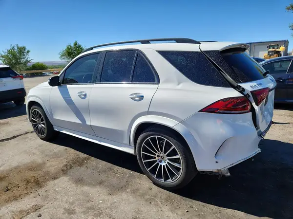 4JGFB4KB1NA819087 2022 MERCEDES-BENZ GLE - Image 2