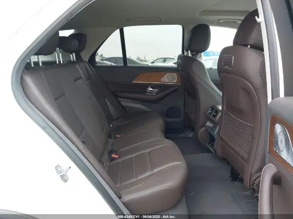4JGFB4KB2LA037975 2020 MERCEDES-BENZ GLE - Image 8