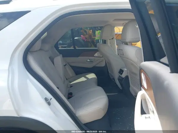4JGFB4KB2LA092443 2020 MERCEDES-BENZ GLE - Image 8