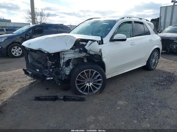 4JGFB4KB2MA328798 2021 MERCEDES-BENZ GLE - Image 2