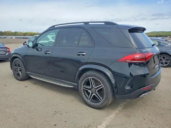 4JGFB4KB2MA493055 2021 MERCEDES-BENZ GLE - Image 2