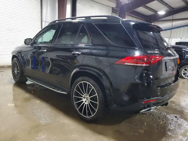 4JGFB4KB2NA622445 2022 MERCEDES-BENZ GLE - Image 2