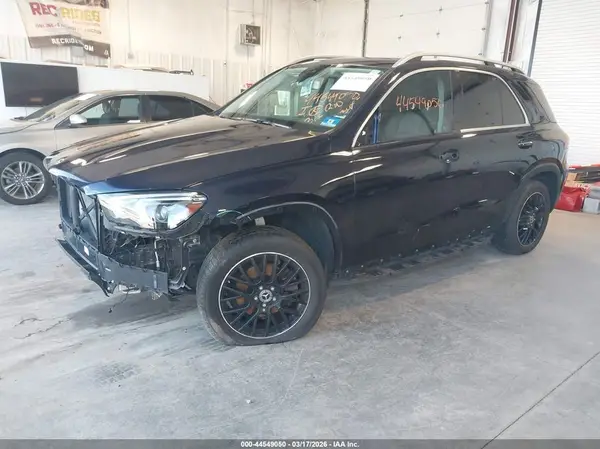 4JGFB4KB3LA007853 2020 MERCEDES-BENZ GLE - Image 2