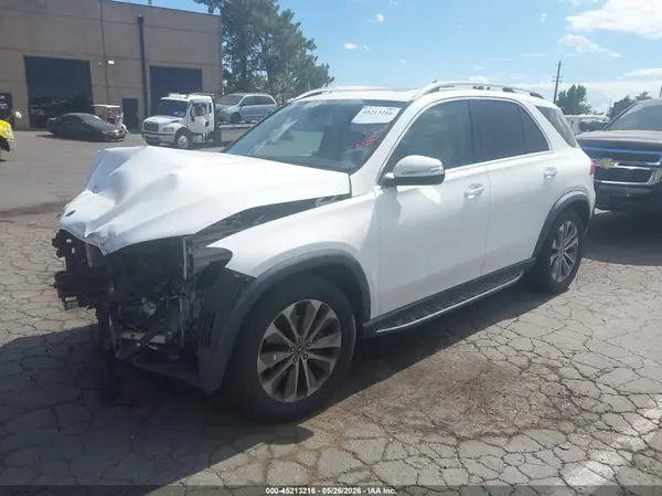4JGFB4KB4LA007831 2020 MERCEDES-BENZ GLE - Image 2