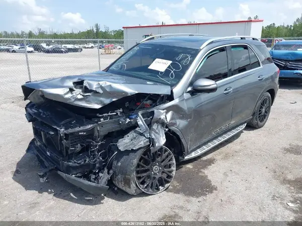 4JGFB4KB4LA011202 2020 MERCEDES-BENZ GLE - Image 2