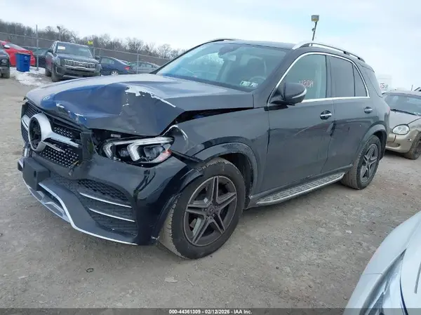 4JGFB4KB4LA183813 2020 MERCEDES-BENZ GLE - Image 2