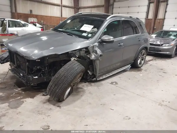 4JGFB4KB4LA202988 2020 MERCEDES-BENZ GLE - Image 2