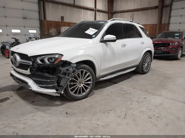 4JGFB4KB4MA423735 2021 MERCEDES-BENZ GLE - Image 2