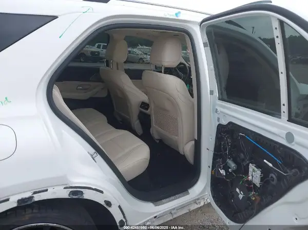 4JGFB4KB4NA698779 2022 MERCEDES-BENZ GLE - Image 8