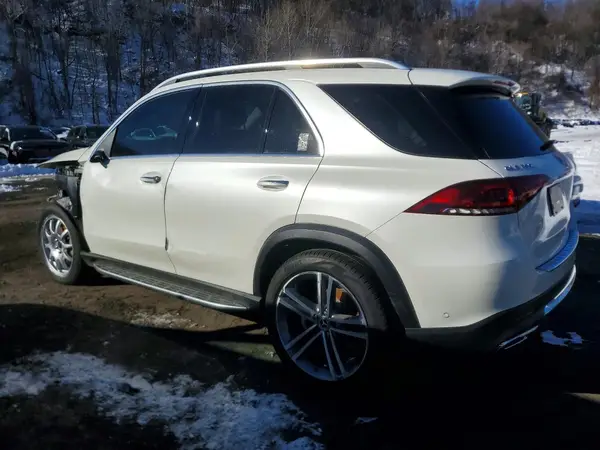 4JGFB4KB4NA731652 2022 MERCEDES-BENZ GLE - Image 2