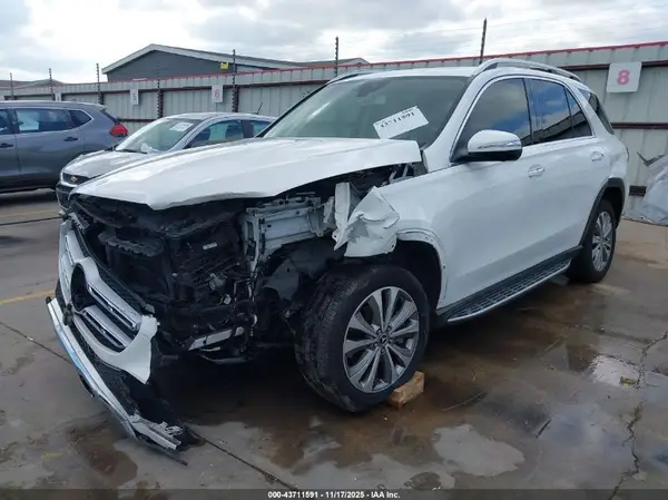 4JGFB4KB5LA050865 2020 MERCEDES-BENZ GLE - Image 2