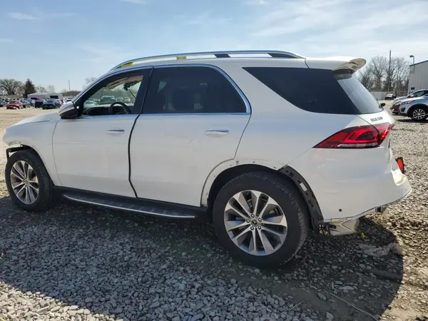 4JGFB4KB5MA392026 2021 MERCEDES-BENZ GLE - Image 2