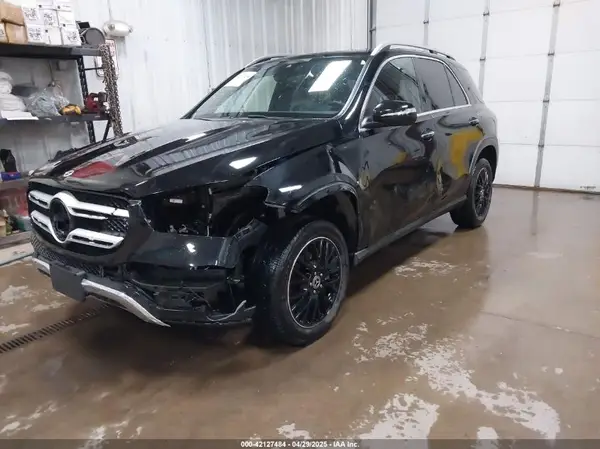 4JGFB4KB6LA045352 2020 MERCEDES-BENZ GLE - Image 2