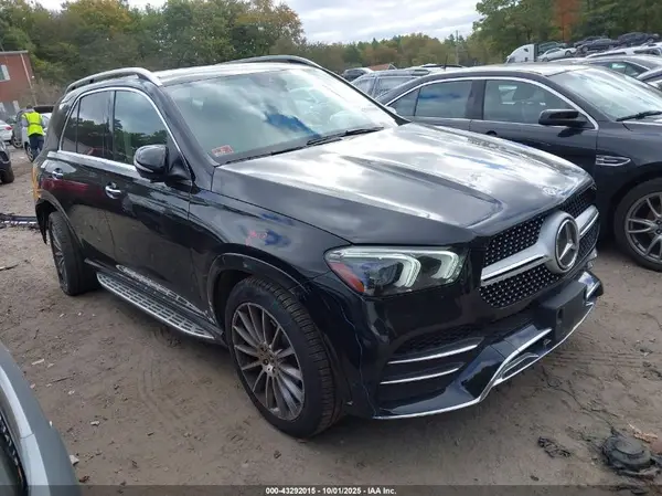 4JGFB4KB6MA358662 2021 MERCEDES-BENZ GLE - Image 1