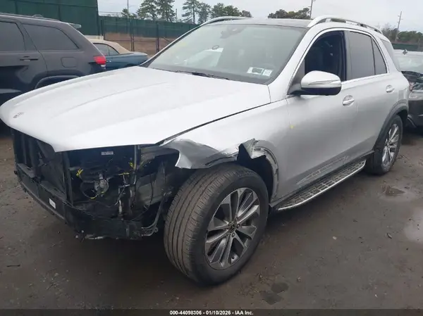 4JGFB4KB7LA081440 2020 MERCEDES-BENZ GLE - Image 2