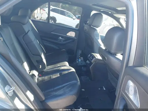 4JGFB4KB7LA081633 2020 MERCEDES-BENZ GLE - Image 8