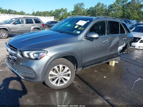 4JGFB4KB7LA153804 2020 MERCEDES-BENZ GLE - Image 2