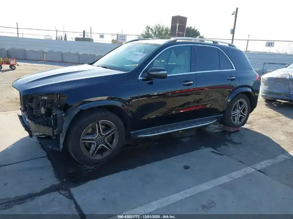 4JGFB4KB7LA250663 2020 MERCEDES-BENZ GLE - Image 2