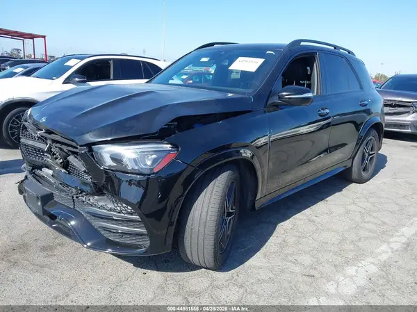 4JGFB4KB7LA252719 2020 MERCEDES-BENZ GLE - Image 2