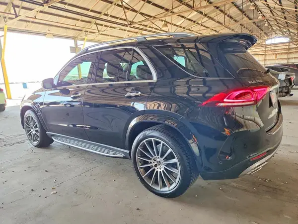 4JGFB4KB7MA305338 2021 MERCEDES-BENZ GLE - Image 2