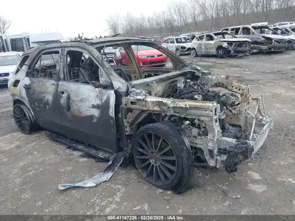 4JGFB4KB7NA660544 2022 MERCEDES-BENZ GLE - Image 1
