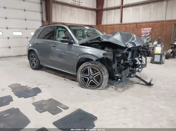 4JGFB4KB8LA012708 2020 MERCEDES-BENZ GLE - Image 1