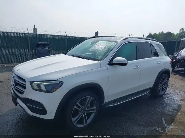 4JGFB4KB8LA067546 2020 MERCEDES-BENZ GLE - Image 2