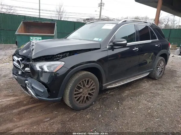 4JGFB4KB8MA383451 2021 MERCEDES-BENZ GLE - Image 2