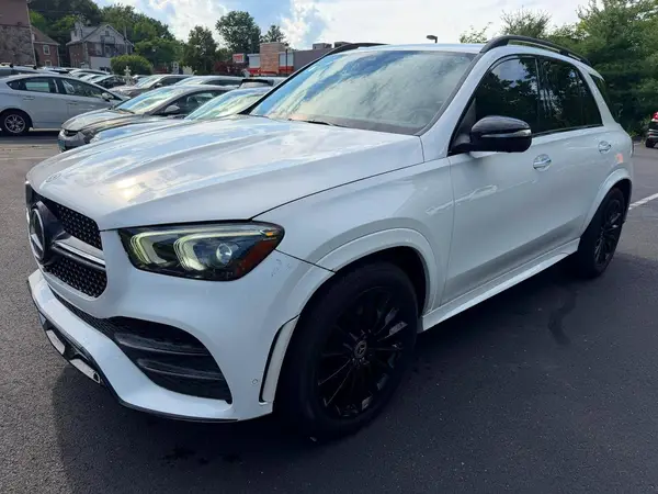 4JGFB4KB8NA597776 2022 MERCEDES-BENZ GLE - Image 1