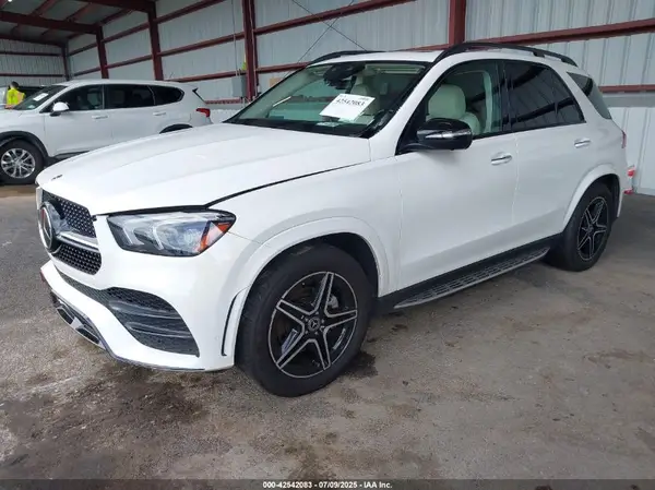 4JGFB4KB8NA633255 2022 MERCEDES-BENZ GLE - Image 2