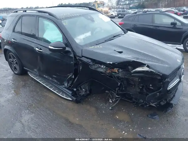 4JGFB4KB8NA810421 2022 MERCEDES-BENZ GLE - Image 1