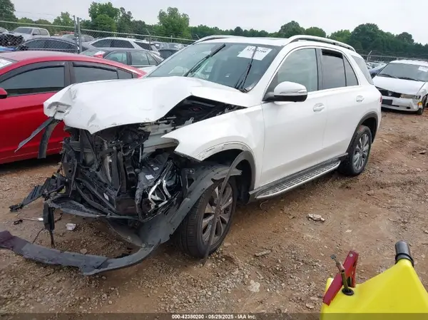 4JGFB4KB9LA132775 2020 MERCEDES-BENZ GLE - Image 2