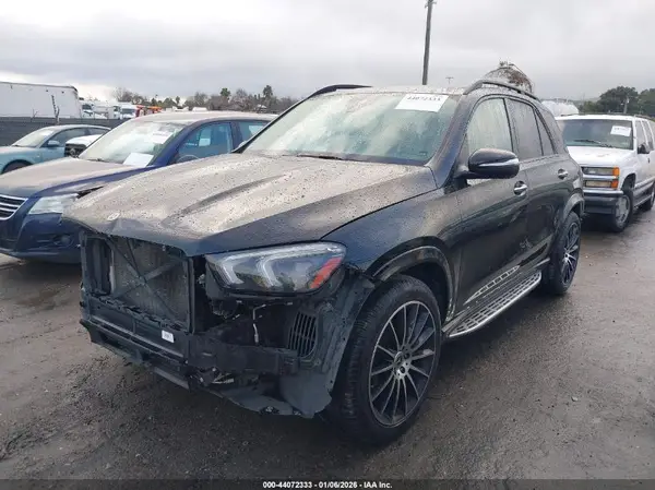 4JGFB4KB9MA398055 2021 MERCEDES-BENZ GLE - Image 2