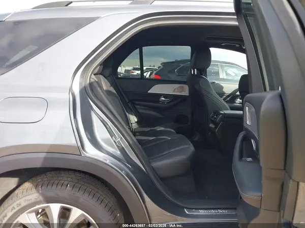 4JGFB4KB9NA776831 2022 MERCEDES-BENZ GLE - Image 8