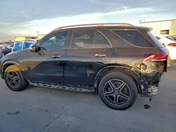 4JGFB4KB9NA807964 2022 MERCEDES-BENZ GLE - Image 2