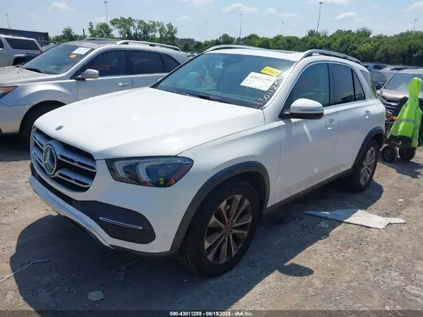 4JGFB4KBXLA035066 2020 MERCEDES-BENZ GLE - Image 2