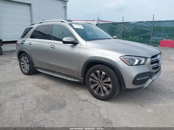 4JGFB4KE1NA750301 2022 MERCEDES-BENZ GLE - Image 1