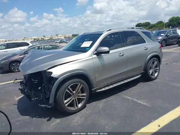 4JGFB4KE2MA549764 2021 MERCEDES-BENZ GLE - Image 2