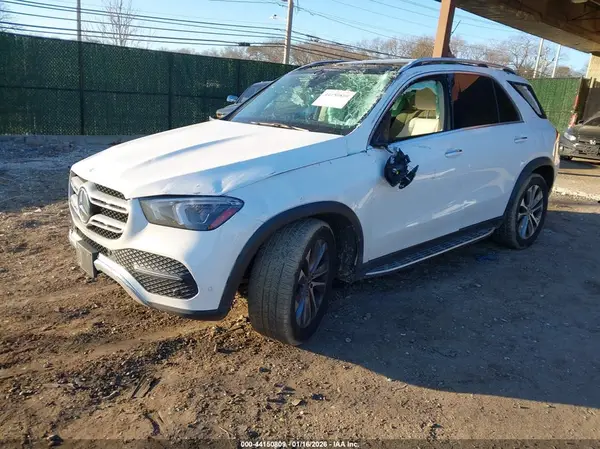 4JGFB4KE2NA683319 2022 MERCEDES-BENZ GLE - Image 2