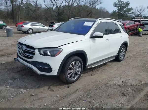 4JGFB4KE2NA687984 2022 MERCEDES-BENZ GLE - Image 2