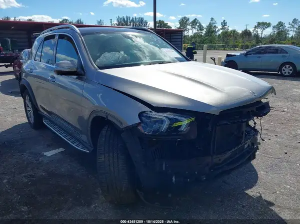 4JGFB4KE3LA178841 2020 MERCEDES-BENZ GLE - Image 1
