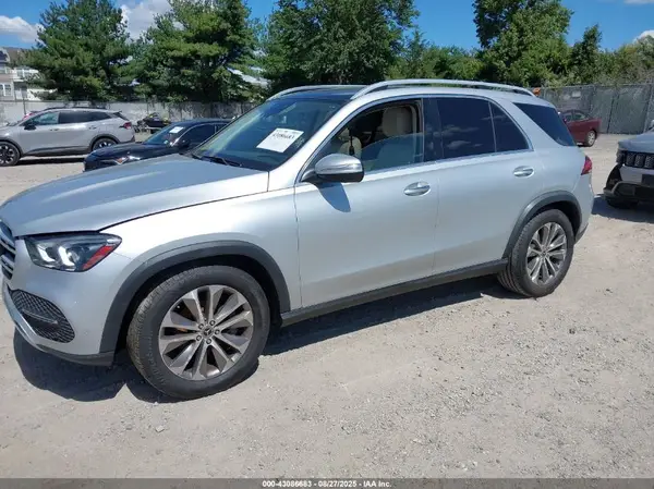 4JGFB4KE8LA051910 2020 MERCEDES-BENZ GLE - Image 2