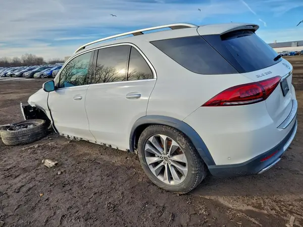 4JGFB4KE9MA470608 2021 MERCEDES-BENZ GLE - Image 2