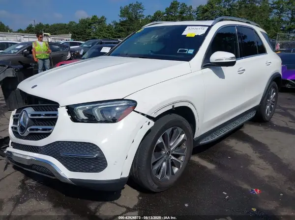 4JGFB5KB0LA121766 2020 MERCEDES-BENZ GLE - Image 2