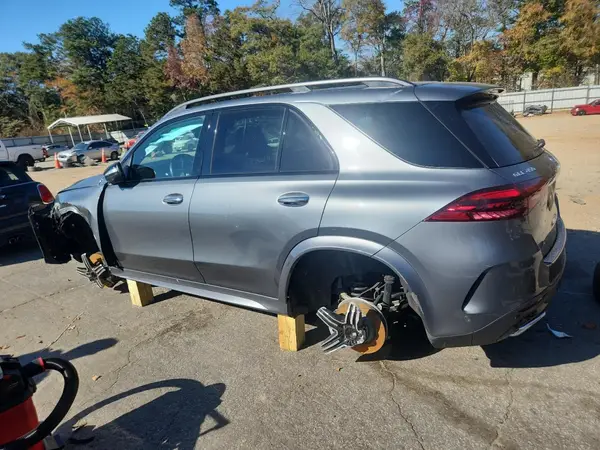 4JGFB5KB0RB076377 2024 MERCEDES-BENZ GLE - Image 2