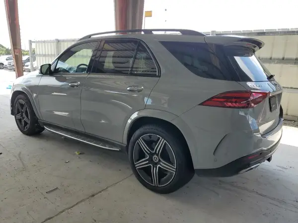 4JGFB5KB1RB182563 2024 MERCEDES-BENZ GLE - Image 2