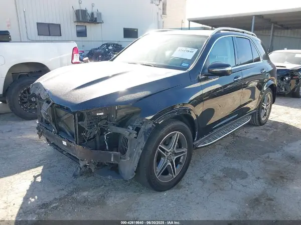 4JGFB5KB2LA022625 2020 MERCEDES-BENZ GLE - Image 2