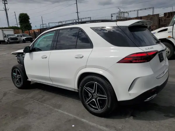 4JGFB5KB2RB166243 2024 MERCEDES-BENZ GLE - Image 2