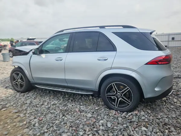 4JGFB5KB2TB611832 2026 MERCEDES-BENZ GLE - Image 2